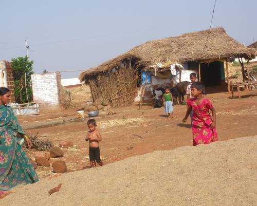 Indii sužuje sucho. Rodiny nemají na školné pro děti 
