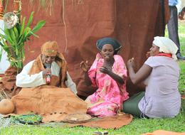 V Ugandě jsme pořádali soutěž o nejlepší divadlo na téma ‚nebezpeční šamani‘